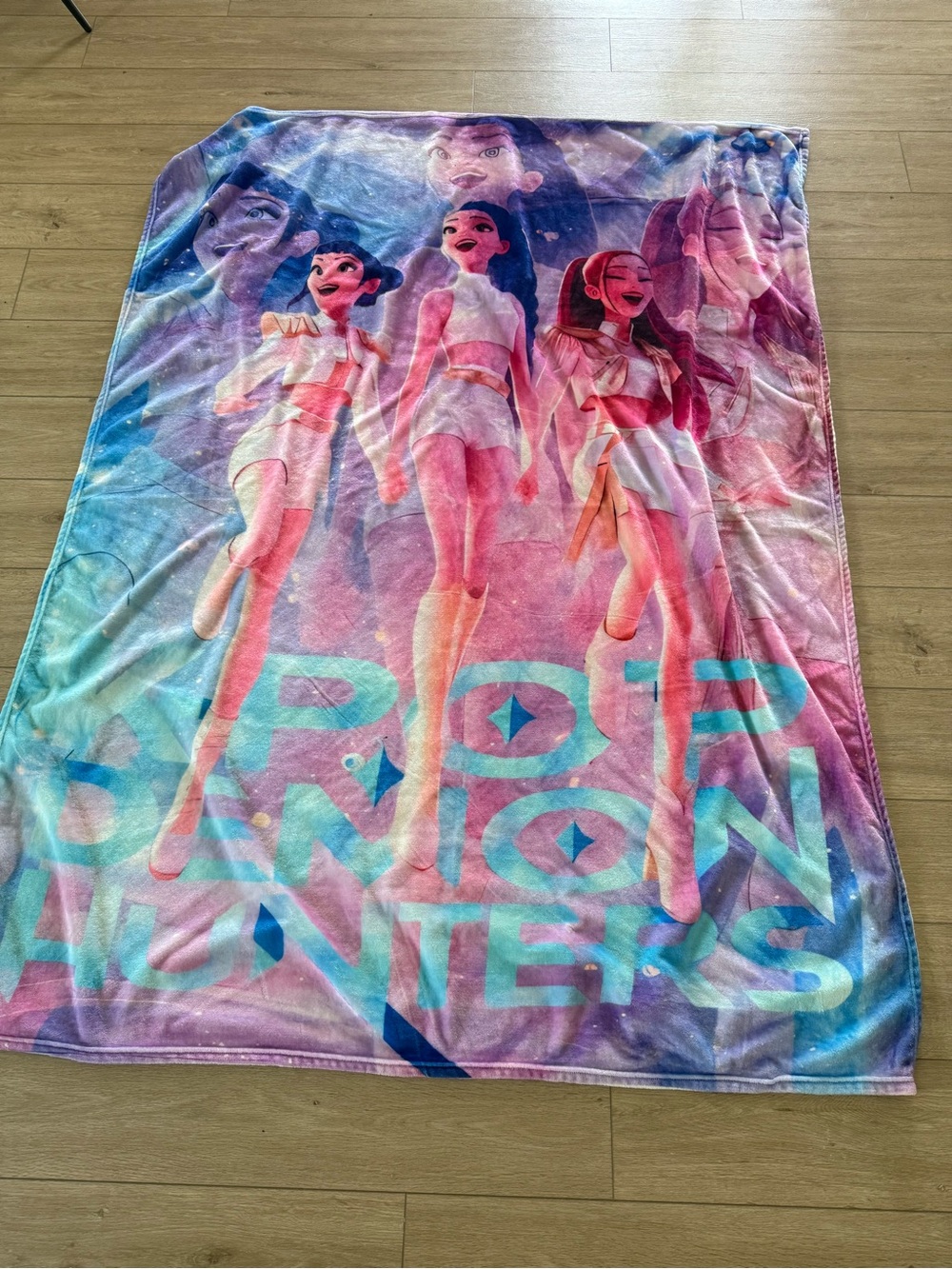 Large Animated Girl Group Graphic Throw Blanket in Pastel Rainbow